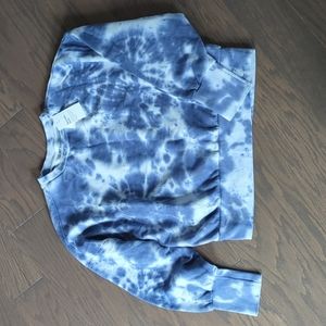 Cropped blue tye dye sweatshirt
